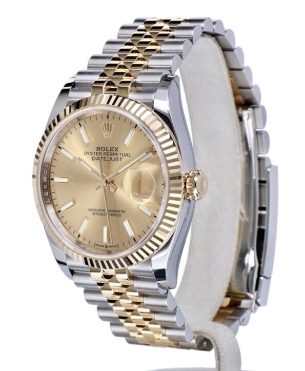 126233-Rolex-Oyster-Datejust-Jubilee-Gold-Steel-Champagne-Dial-36-mm-2-920×1118-1-900×1094-1.jpeg