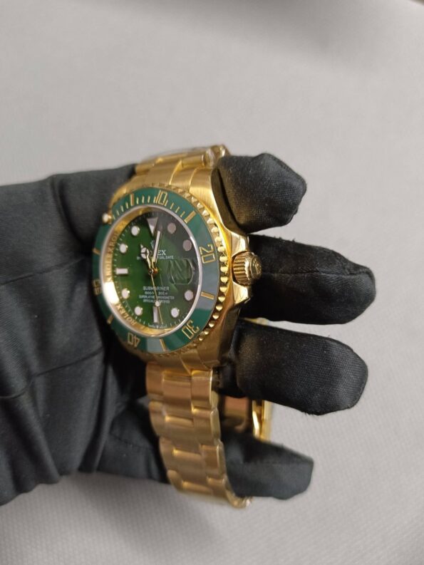 Rolex-Submariner-Date-Yellow-Gold-40MM-Green-Dial-amp-Ceramic-Bezel-Oyster-Bracelet-116618LN-4-scaled-1-900×1200-1.jpg