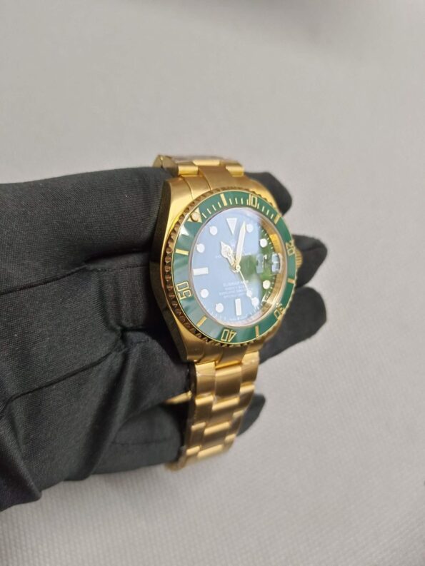 Rolex-Submariner-Date-Yellow-Gold-40MM-Green-Dial-amp-Ceramic-Bezel-Oyster-Bracelet-116618LN-6-scaled-1-900×1200-1.jpg