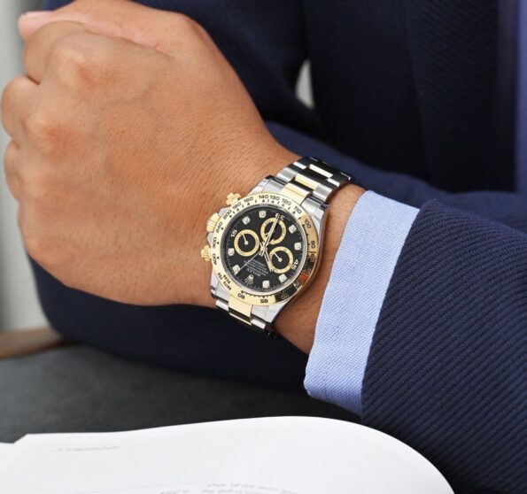 rolex-cosmograph-daytona-116503-blk8br-powg21a-multiple-3-900×844-1.jpg