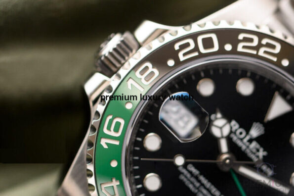 rolex-gmt-master-ii-stainless-steel-black-dial-greenblack-ceramic-bezel-jubilee-bracelet-126720vtnr-371-900×599-1.jpg